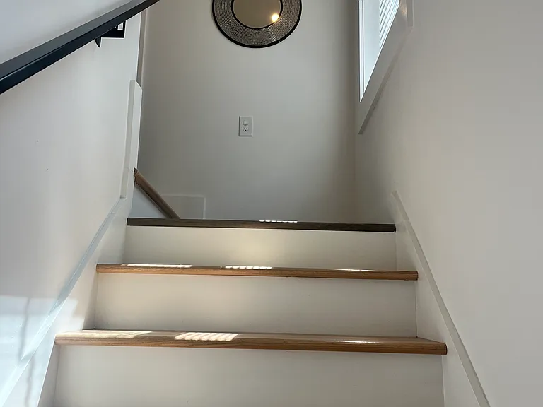 Bluebird Dr — Photo 22