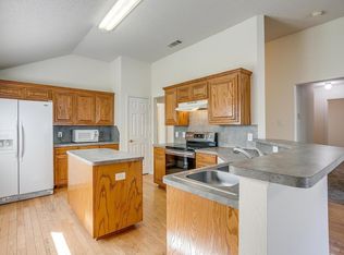 12305 Silvermist Trl, Burleson, TX 76028