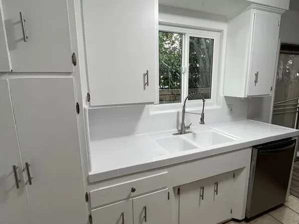 4187 Arch Dr APT 2, Studio City, CA 91604