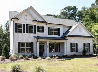 5414 Breathitt Dr SW, Lilburn, GA 30047