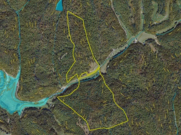 841 War Creek Rd, West Liberty, KY 41472