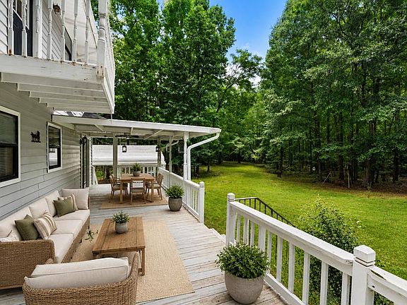 2nd image of 1921 Hudson Mill Cir