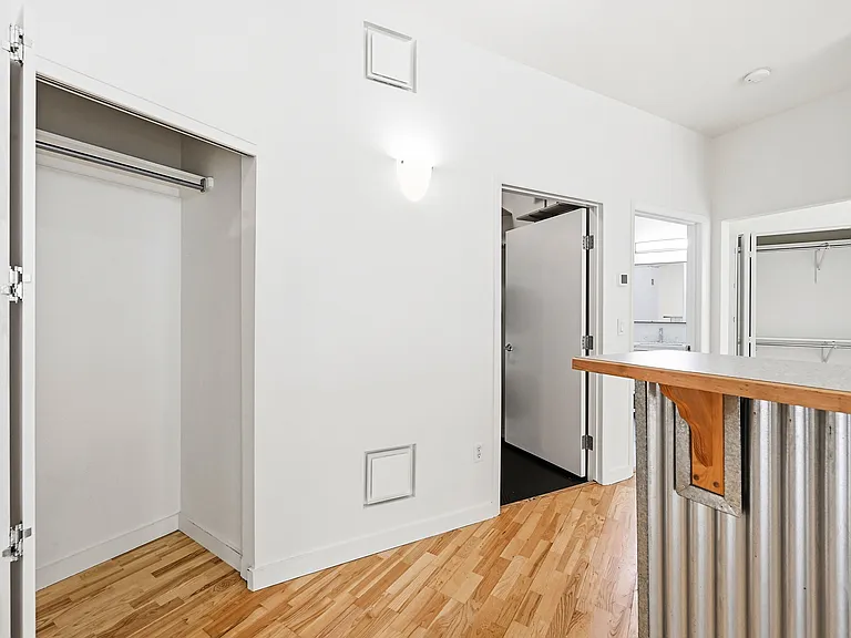 2422 Tremont Pl #103 — Photo 9
