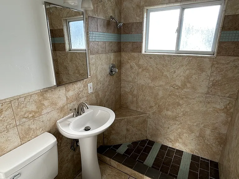 2073 Monte Vista Dr #2073 — Photo 12