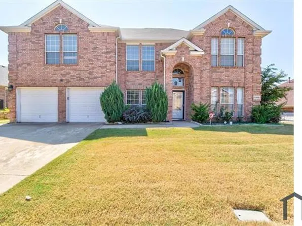 5305 Summer Meadows Dr, Fort Worth, TX 76123