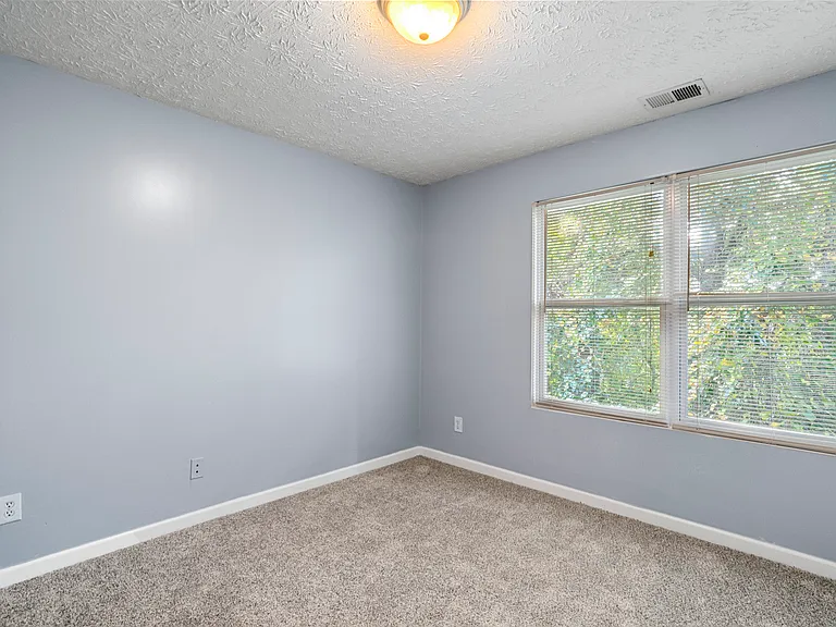 6303 Waldrop Pl — Photo 10