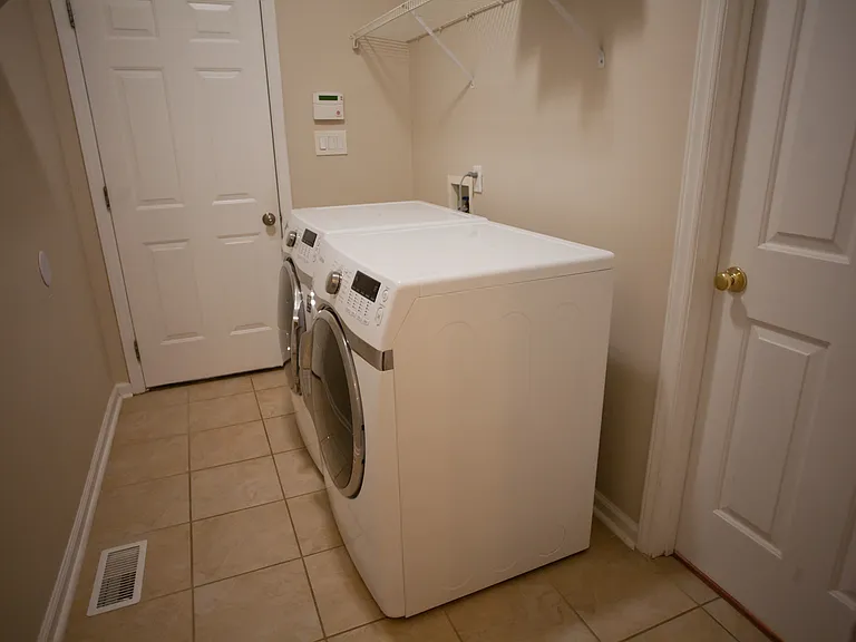 102 Chesapeake Way — Photo 22
