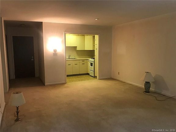 3rd image of 66 N Lake Dr APT D2