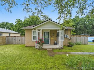 601 N 10th St, Collinsville, OK 74021