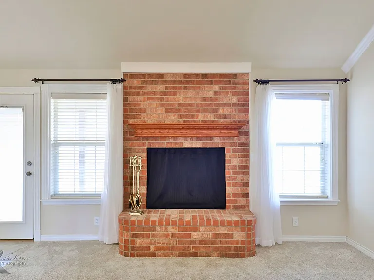 1218 Lewis And Clark Trl — Photo 21