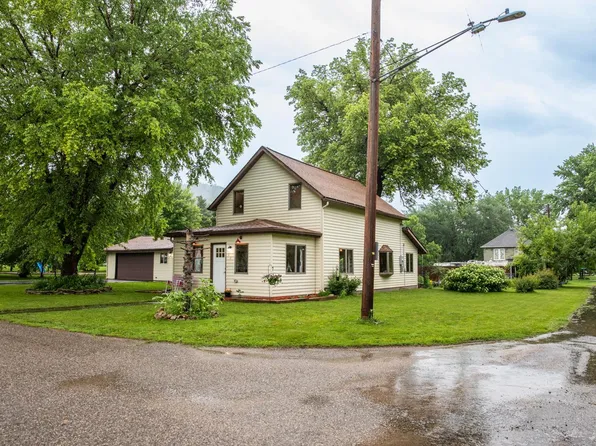 82 2nd Ave S, Hammond, MN 55991