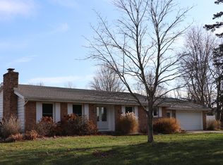 223 74th St, South Haven, MI 49090