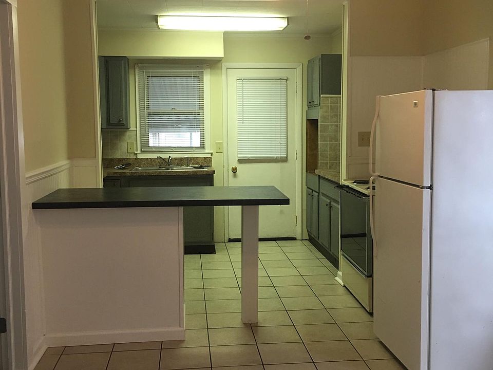1st image of 2102 Tytus Ave