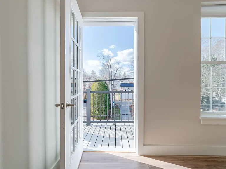 16 Sullivan St — Photo 13