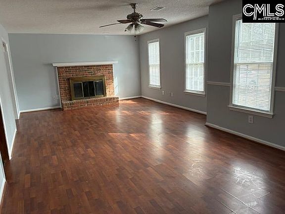 3rd image of 10 Cockspur Cir