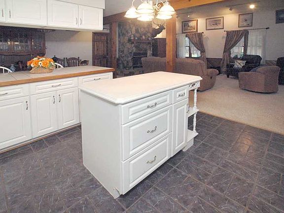 5th image of 133 Dalton Ln