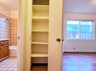 Charming First Floor 1bd End Unit Apartment, San Jose, CA 95112