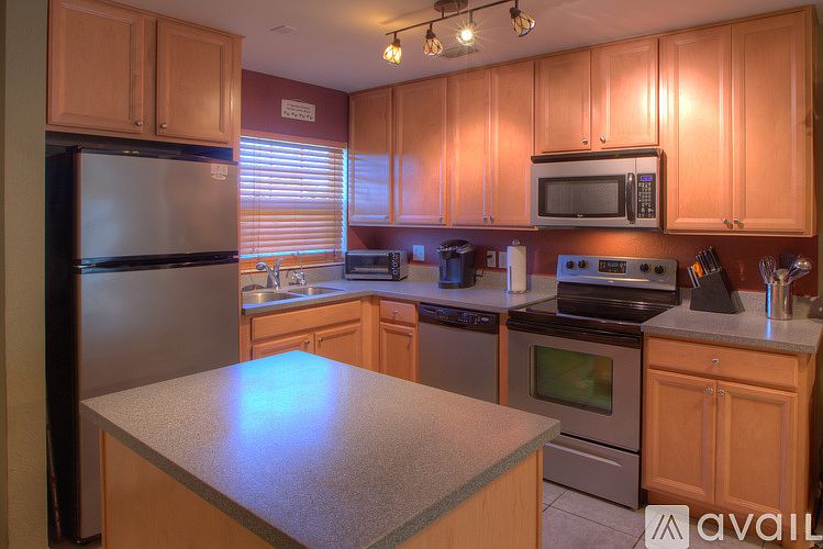 1st image of 9511 Lake Park Dr #9511