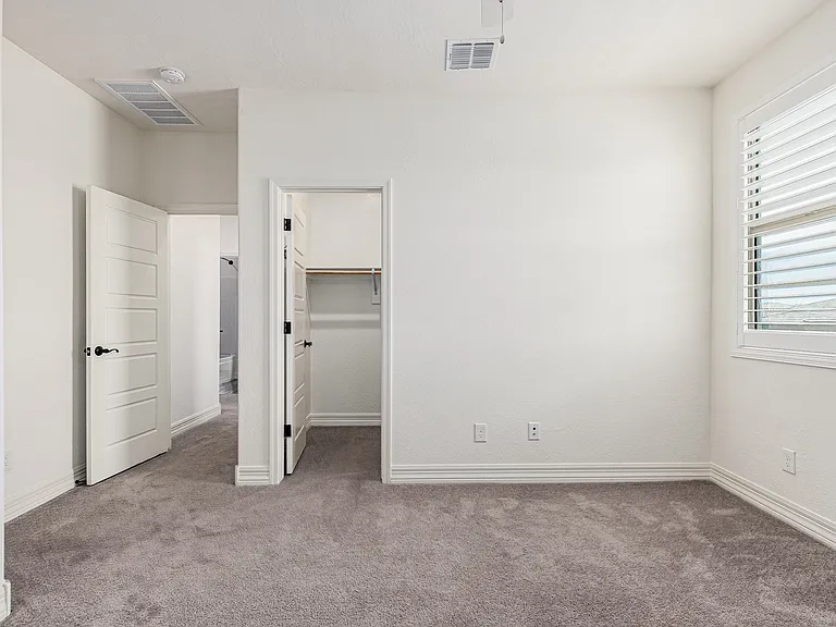 25713 S 226th Pl — Photo 45