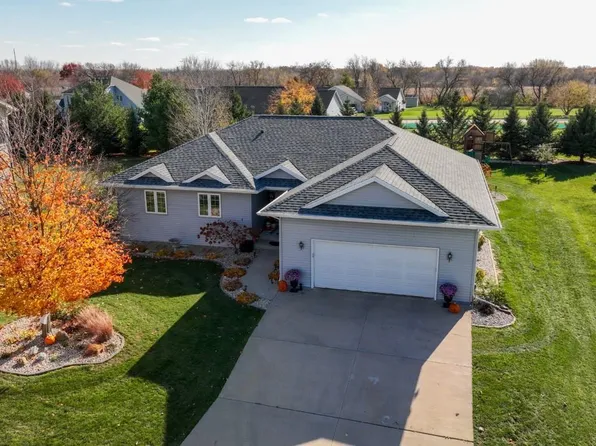 130 Cardinal Lane, Fall River, WI 53932