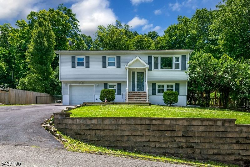 1st image of 88 Shore Rd