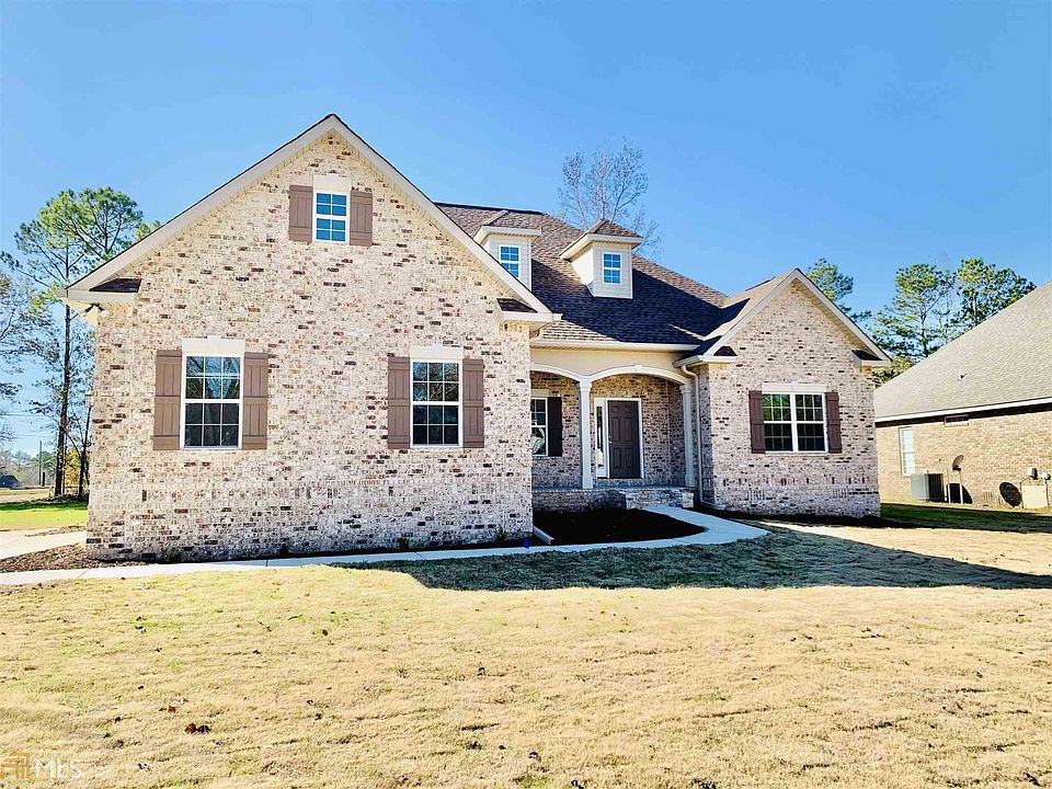 1st image of 265 Hidden Creek Cir