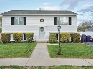 54 Aspen Way, Warwick, RI 02886