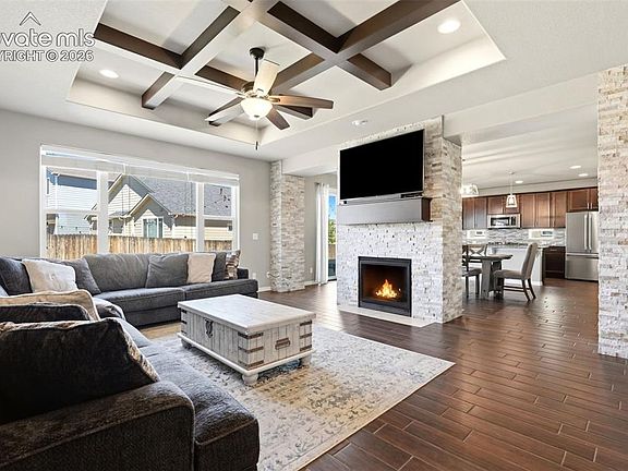 4th image of 6536 Kearsarge Dr