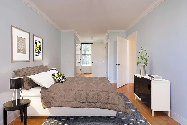 Rented by Compass | media 43