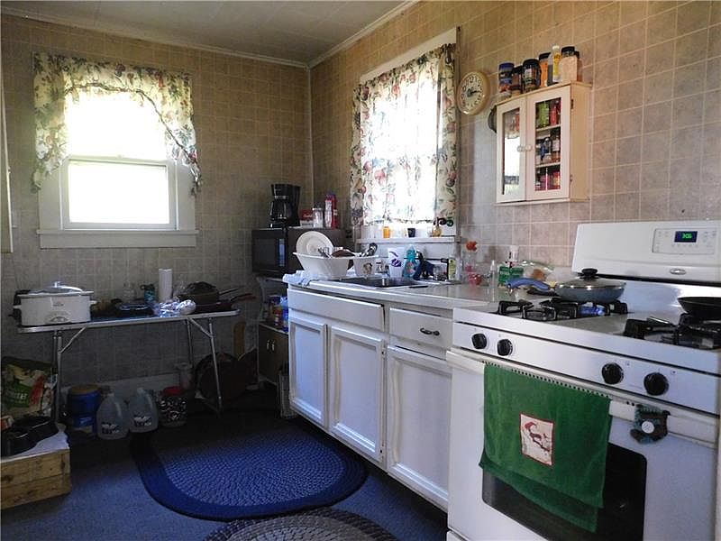 2nd image of 54 Stewart Ave