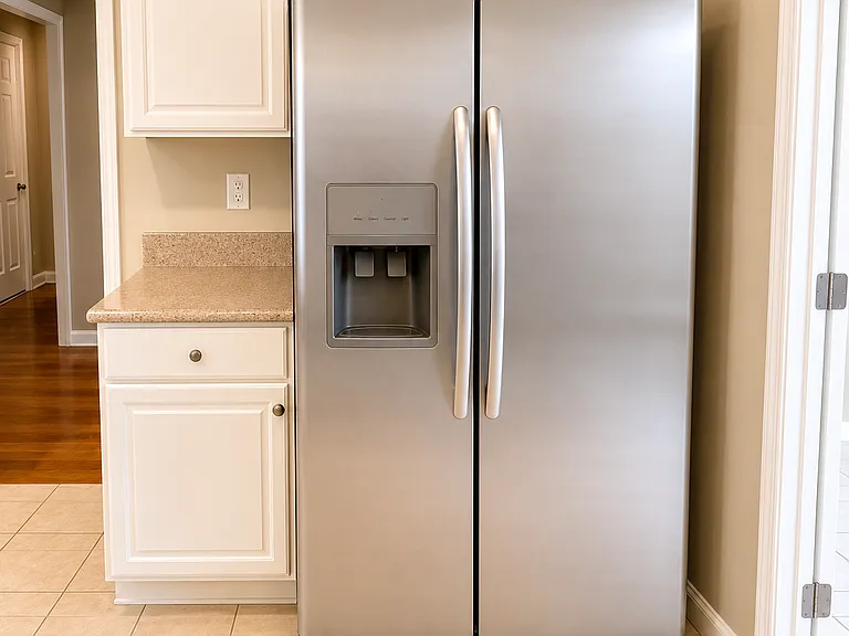 9901 Woodland Bend Dr — Photo 5