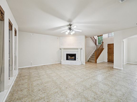5th image of 9757 Golden Fountain Dr