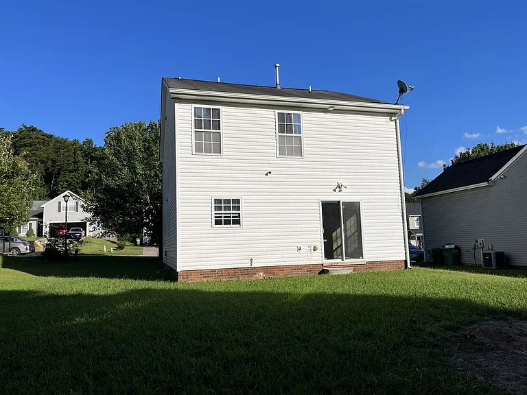 6130 Sid Crane Dr — Photo 22