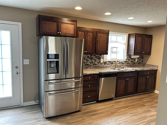 2nd image of 36 Deer Cir
