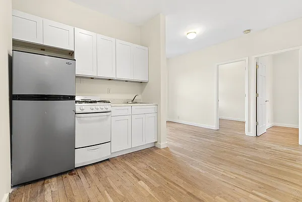 Rented by Halstead Real Estate | media 23