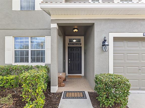 4th image of 9006 Majesty Palm Rd