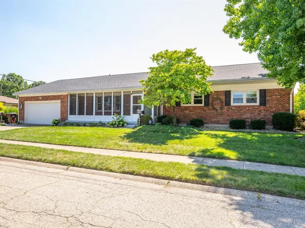 105 W Roger Dr, Trenton, OH 45067