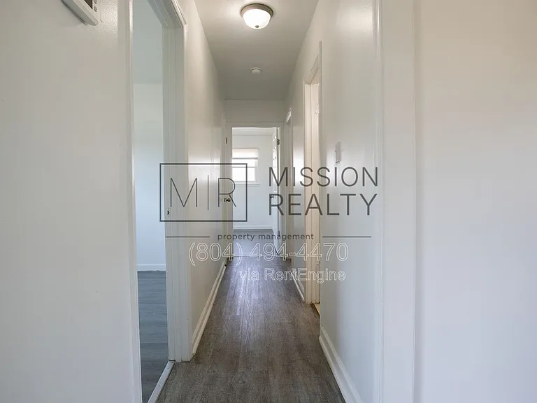 1649 Delmar Ave — Photo 9