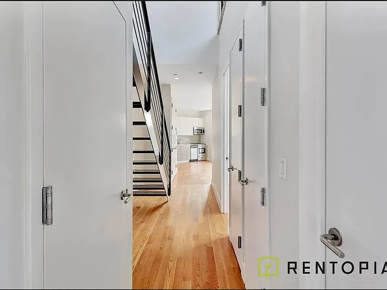 25 Skillman Ave #403C — Photo 5