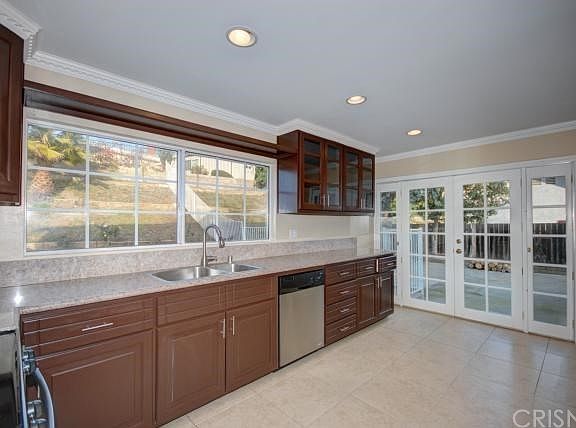 3rd image of 3711 W Kimber Dr