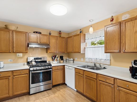 4th image of 2736 W Hayley Ct