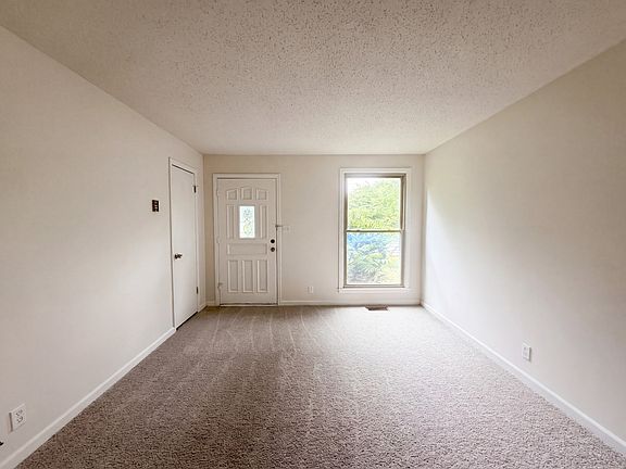 2nd image of 587 Lafayette Rd