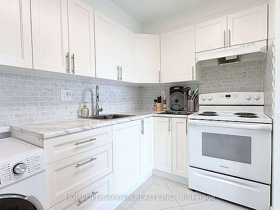 3rd image of 4645 Jane St #909