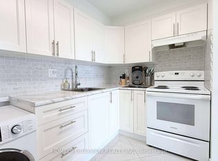 4645 Jane St #909, Toronto, ON M3N 2K9