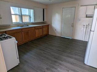 509 S 5th St, Mitchell, IN 47446