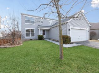 225 Lisk Dr, Hainesville, IL 60030