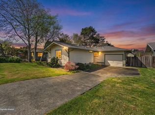 2230 Thiel Ave, McKinleyville, CA 95519