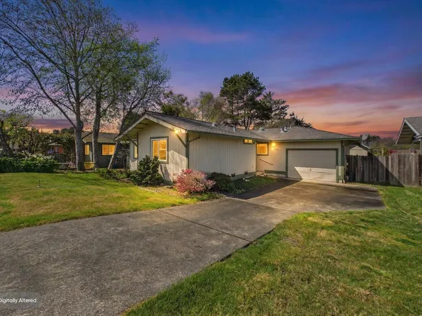 2230 Thiel Ave, McKinleyville, CA 95519