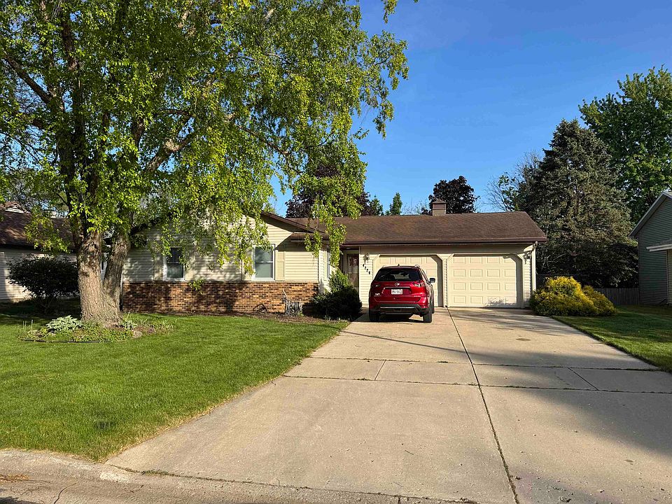 1st image of 4228 Valencia Dr