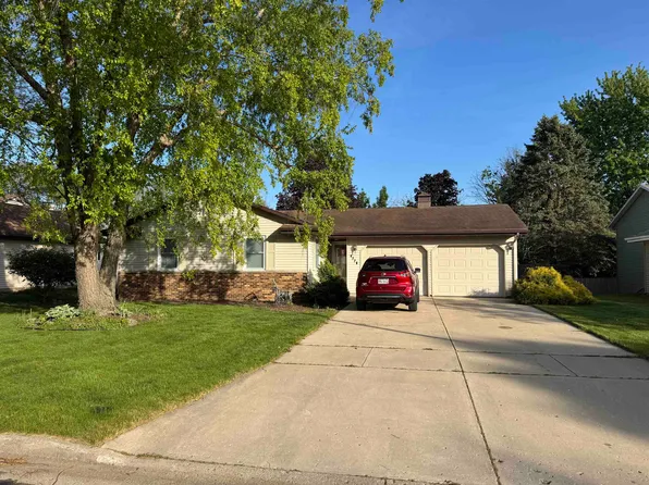 4228 Valencia Dr, Janesville, WI 53546